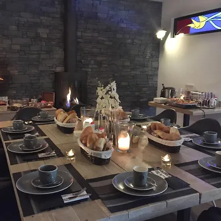 Montenakerhof Bed & Breakfast Riemst