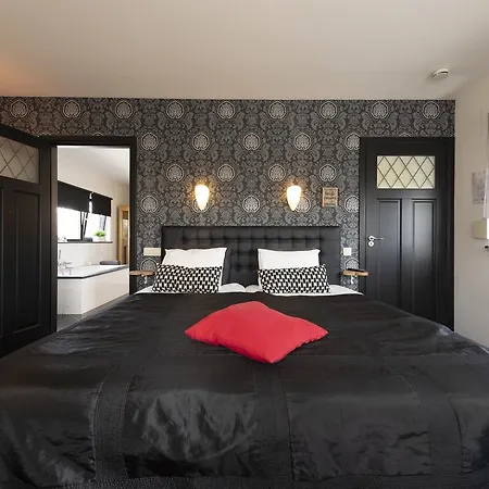 Montenakerhof Bed & Breakfast Riemst