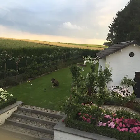 Montenakerhof Bed & Breakfast Riemst